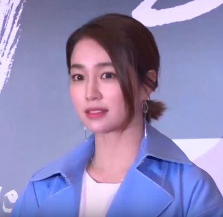 배우 이민정이 6년 만에 드라마로 복귀했지만 낮은 화제성에 고전하고 있다