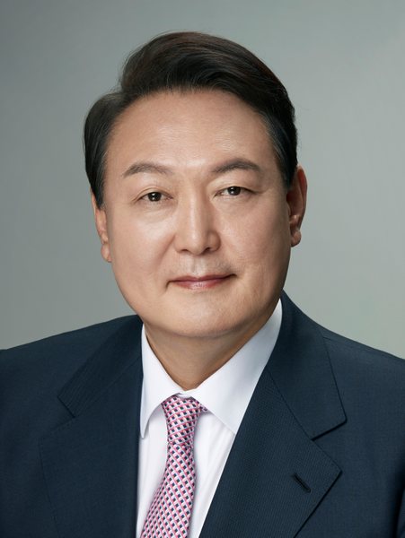 동해 가스전 시추와 관련된 해상 시추 시설의 모습(기사 내용과 직접 관련 없는 자료 사진)